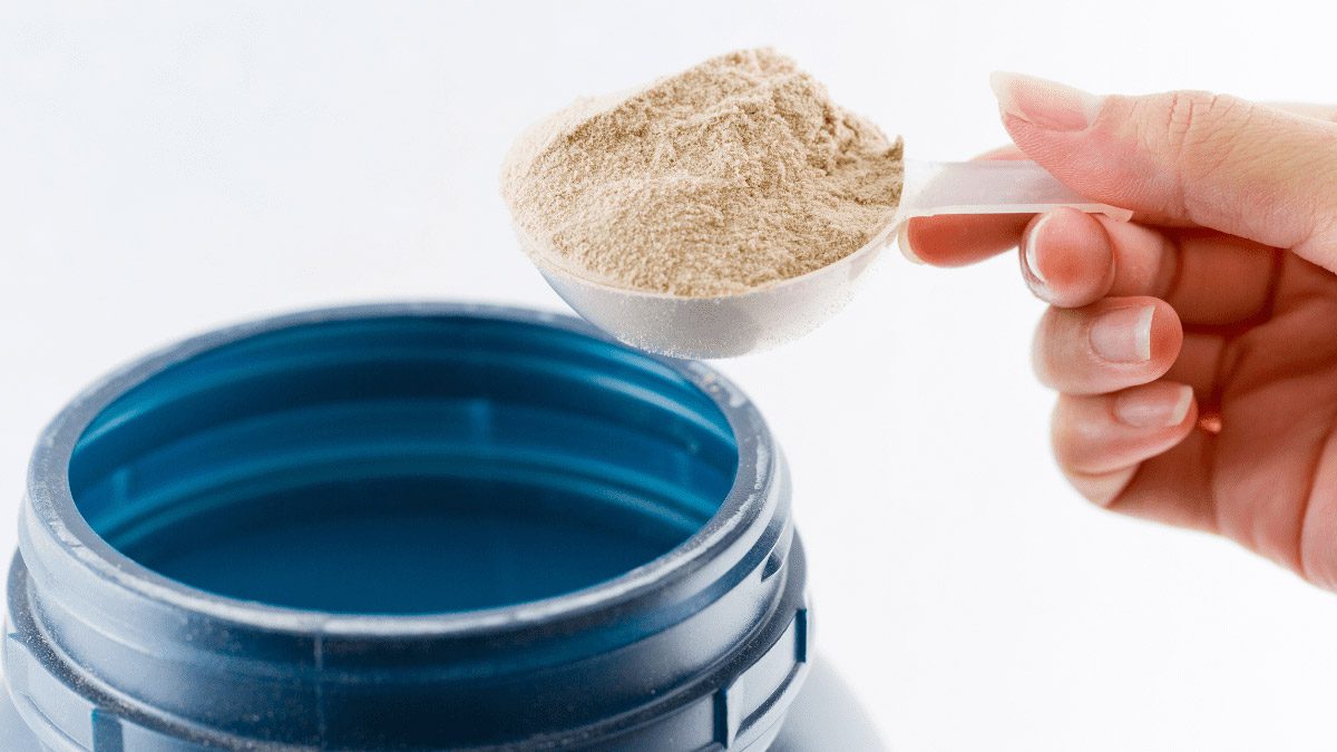 Best Protein Powder for Runners: A Dietitian Explains What Actually Works